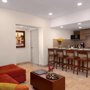 Suite de 2 Dormitorios y Cama King